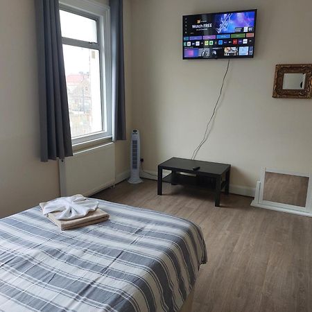 Family Friendly 3 Bedroom Flat Zone 2 - Children Stay Free! Londres Extérieur photo
