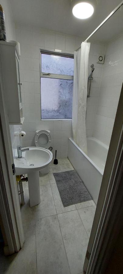 Family Friendly 3 Bedroom Flat Zone 2 - Children Stay Free! Londres Extérieur photo
